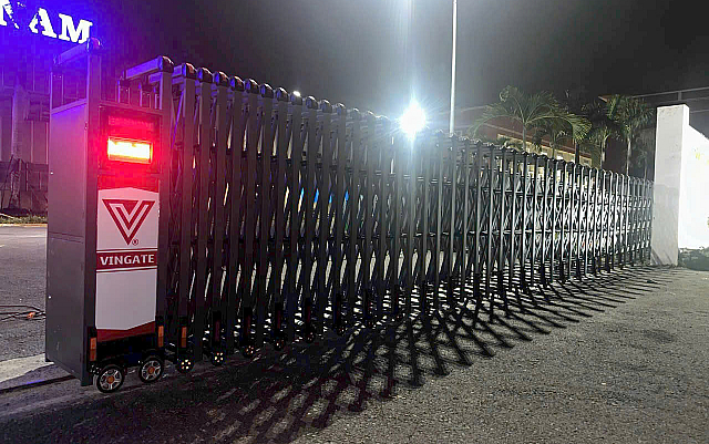 Công trình lắp đặt cổng xếp tại Tiền Giang