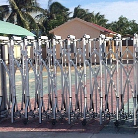 CỔNG XẾP NHÔM NHẬP KHẨU CAO CẤP V66